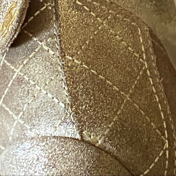 Chanel bronze boots 🌟RARE🌟 - Picture 14 of 15